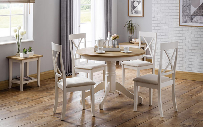 Davenport Round Pedestal Dining Set (4 Chairs) - Click Image to Close